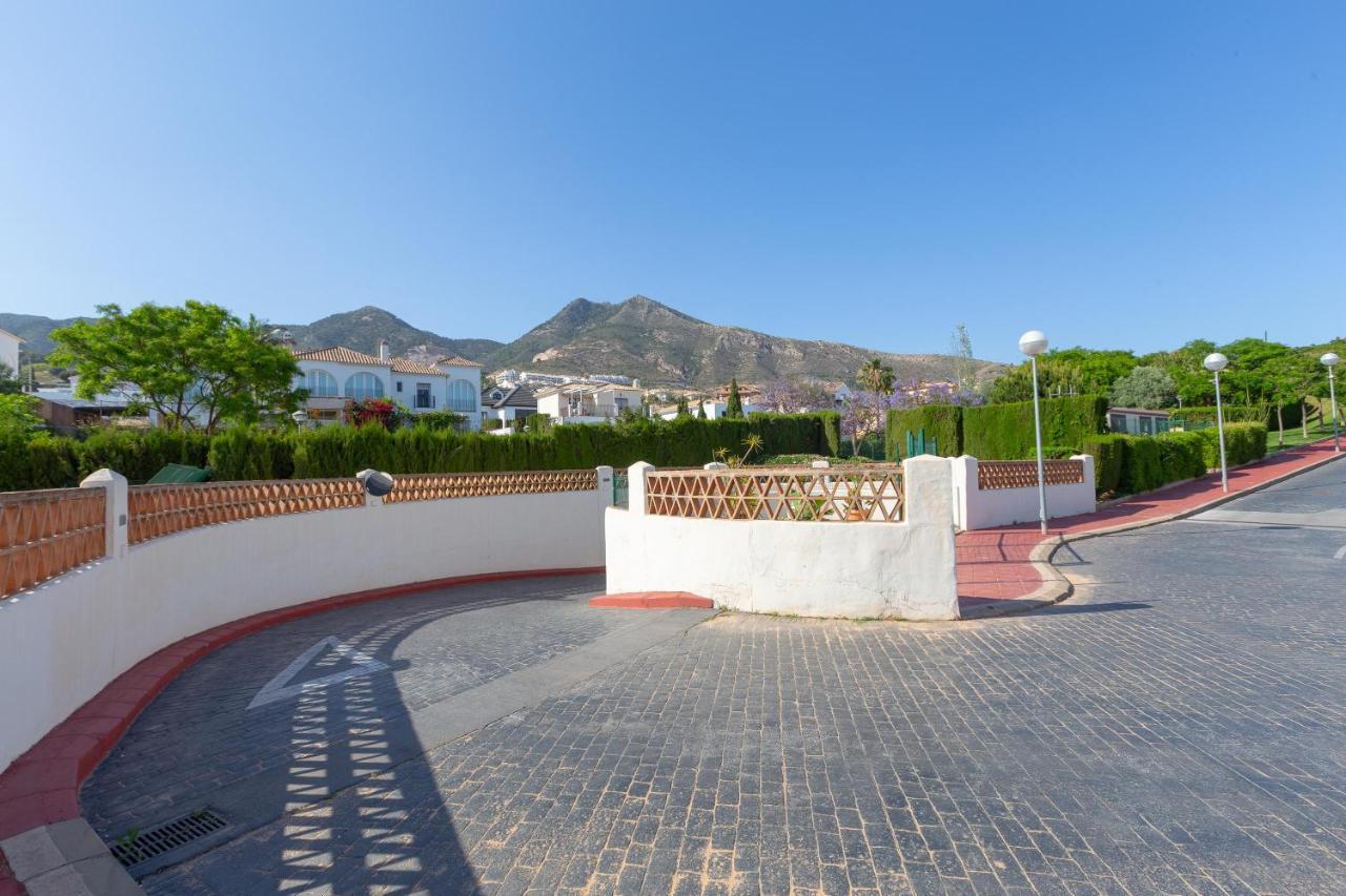 Arenal Golf Holidays Apt Benalmádena Buitenkant foto